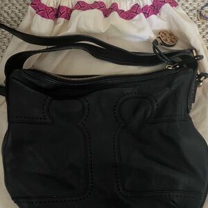 Authentic Tory Burch hobo leather bag. 100% leather with gold hardware.